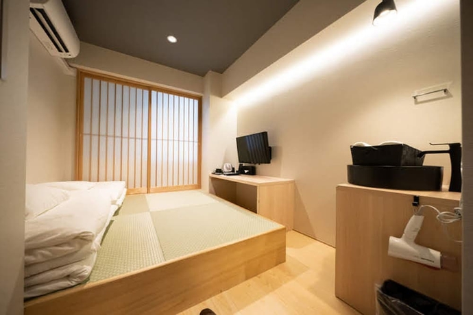 Imagen de la habitación del Hotel S-presso Namba. Foto 4
