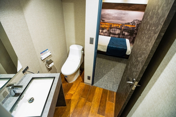Imagen de la habitación del Hotel S-presso Namba. Foto 7