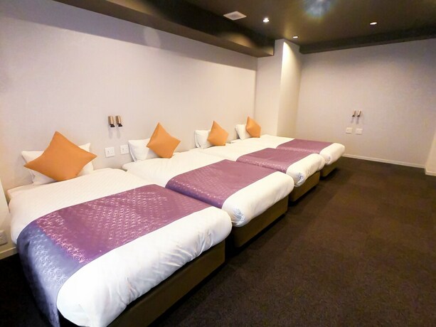 Imagen de la habitación del Hotel S-presso West. Foto 18