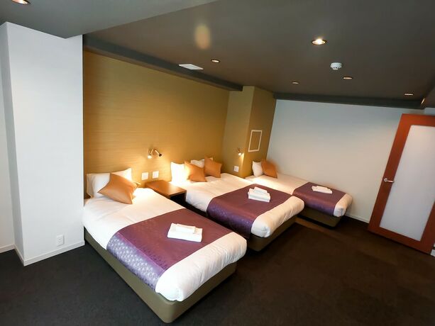 Imagen de la habitación del Hotel S-presso West. Foto 27