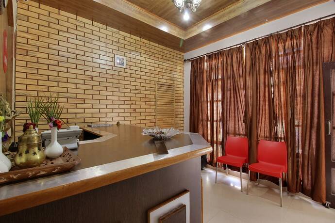 Imagen de los interiores del Hotel Spring Birds, Bhimtal. Foto 39