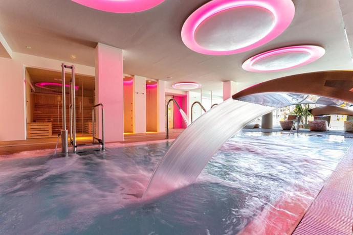 Imagen de los interiores del Hotel Spring Bitacora. Foto 9