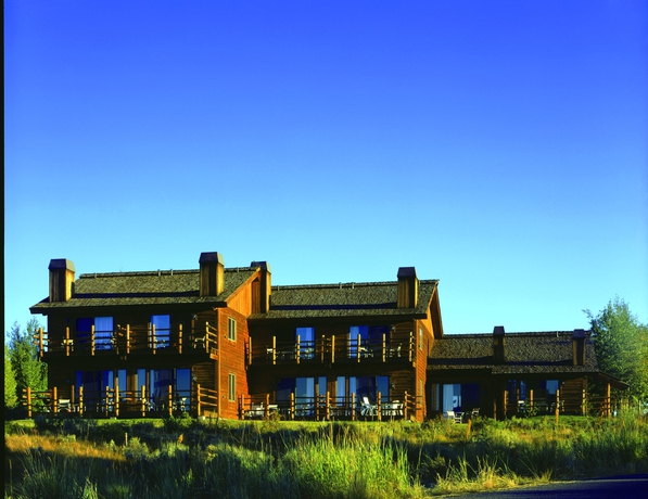 Imagen de los exteriores del Hotel Spring Creek Ranch. Foto 8