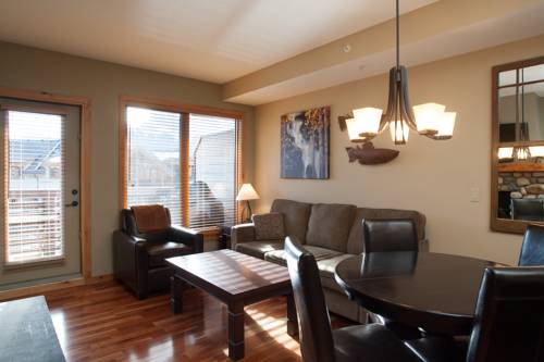 Imagen general del Hotel Spring Creek Vacations - Rundle Cliffs Lodge. Foto 1