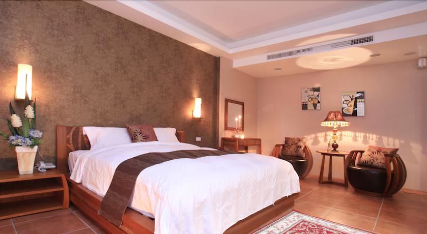 Imagen de la habitación del Hotel Spring Fountain. Foto 13