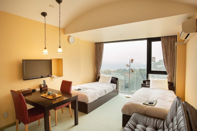 Imagen de la habitación del Hotel Spring Golf and Art Resort Awaji. Foto 4