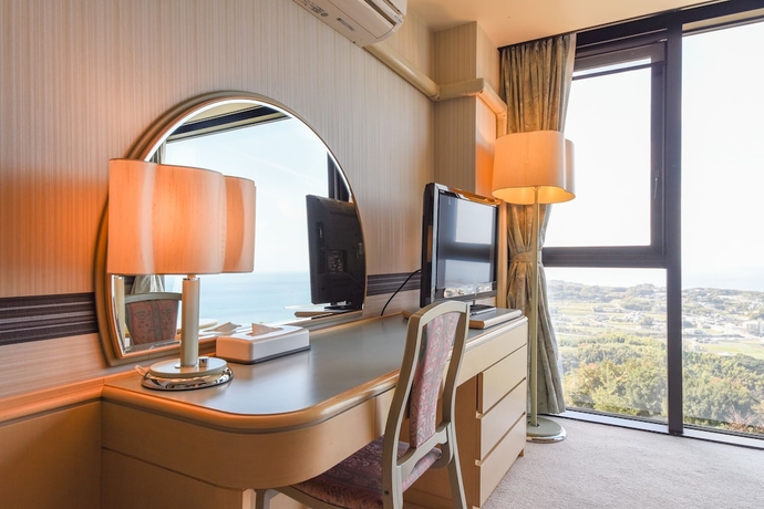 Imagen de la habitación del Hotel Spring Golf and Art Resort Awaji. Foto 9