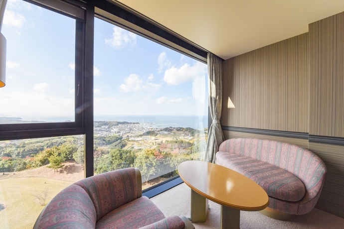 Imagen de la habitación del Hotel Spring Golf and Art Resort Awaji. Foto 14