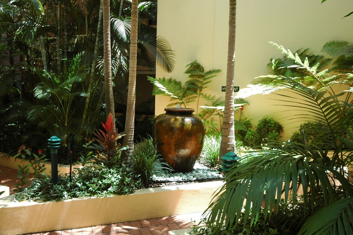 Imagen de los exteriores del Hotel Spring Hill Gardens Apartments. Foto 10