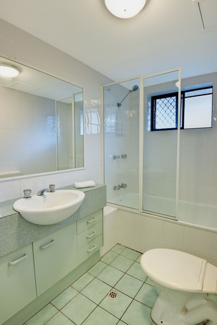Imagen de la habitación del Hotel Spring Hill Gardens Apartments. Foto 6