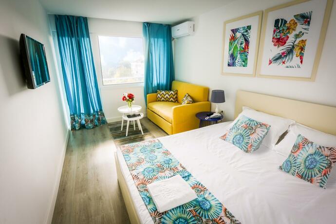 Imagen general del Hotel Spring Holiday Resort. Foto 13