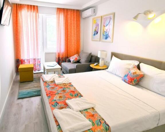 Imagen general del Hotel Spring Holiday Resort. Foto 25