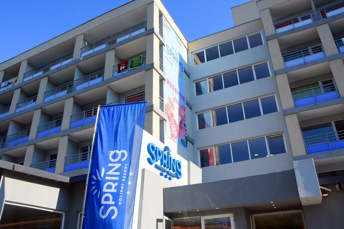 Imagen general del Hotel Spring Holiday Resort. Foto 34