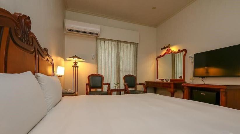 Imagen de la habitación del Hotel Spring Hotel. Foto 4
