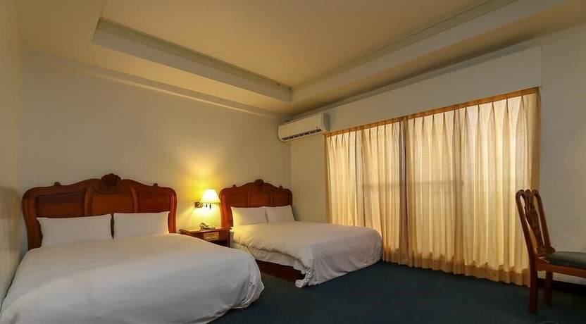 Imagen de la habitación del Hotel Spring Hotel. Foto 11