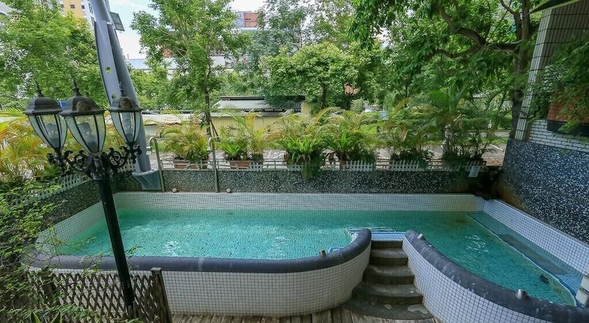 Imagen de la piscina del Hotel Spring Hotel. Foto 19