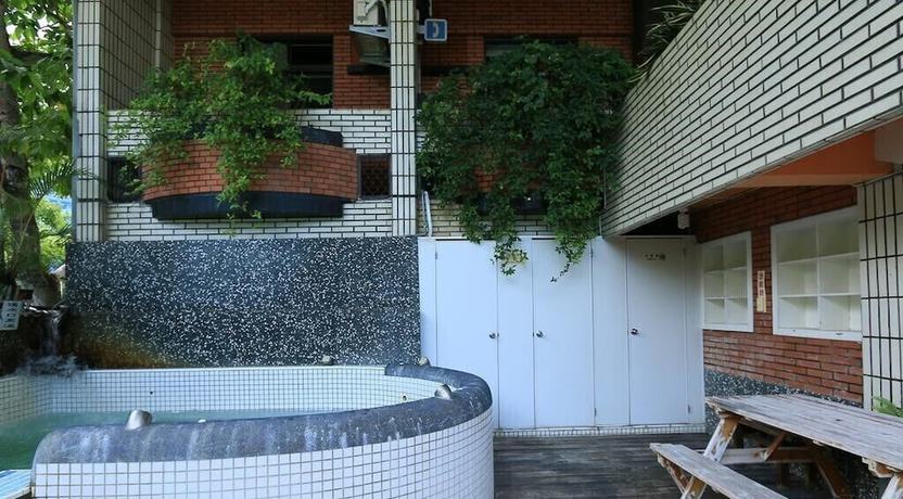 Imagen de la piscina del Hotel Spring Hotel. Foto 20