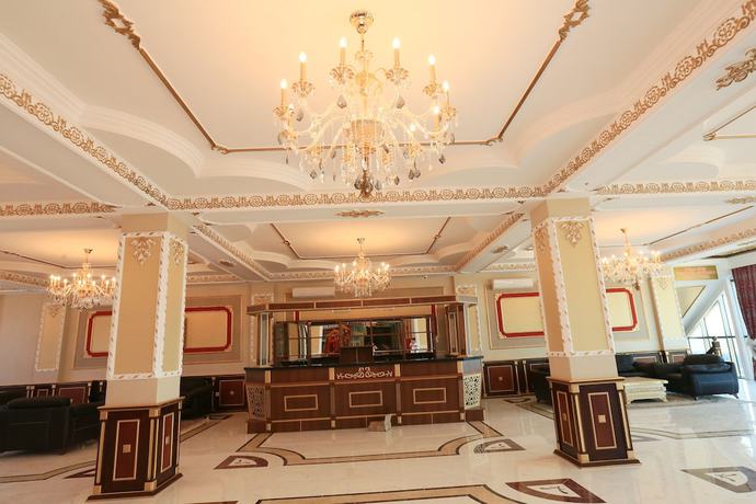 Imagen de los interiores del Hotel Spring Hotel and Spa. Foto 20