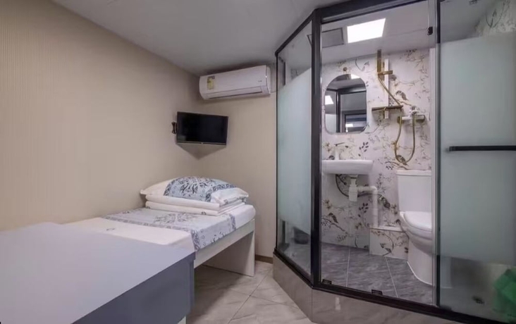 Imagen de la habitación del Hotel Spring Inn. Foto 5