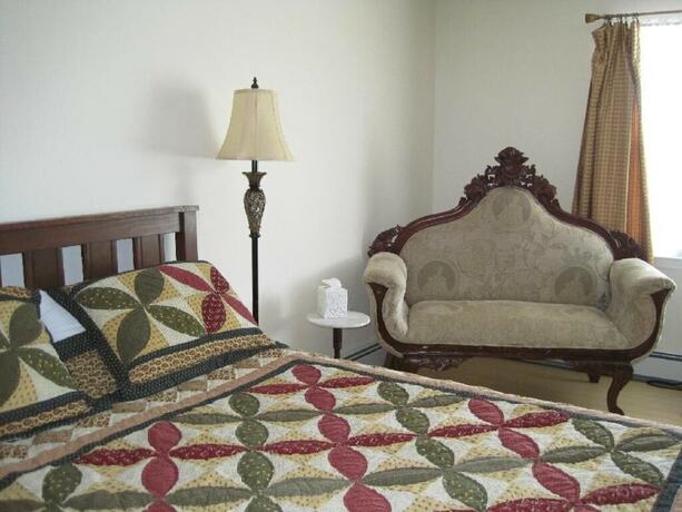 Imagen general del Hotel Spring Motor Inn. Foto 12