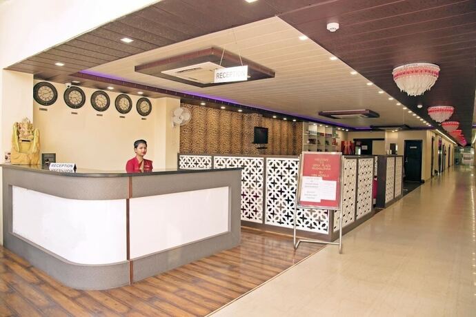 Imagen general del Hotel Spring Sky Mughalsarai by ShriGos. Foto 4