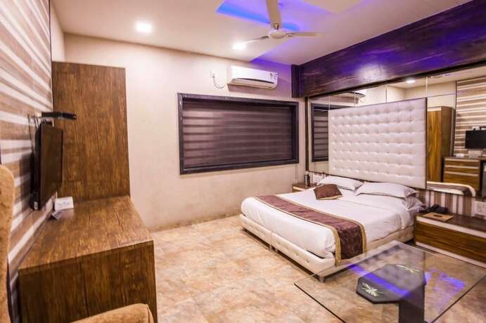 Imagen general del Hotel Spring Sky Mughalsarai by ShriGos. Foto 10