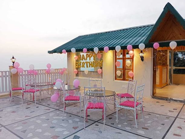 Imagen de los interiores del Hotel Spring Wood. Foto 14