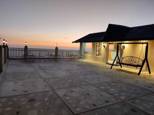 Imagen de los interiores del Hotel Spring Wood. Foto 15