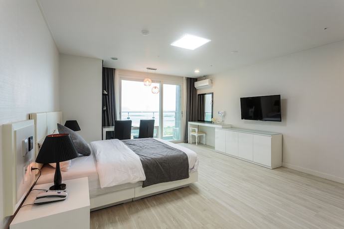 Imagen de la habitación del Hotel Spring and Autumn and Resort. Foto 3
