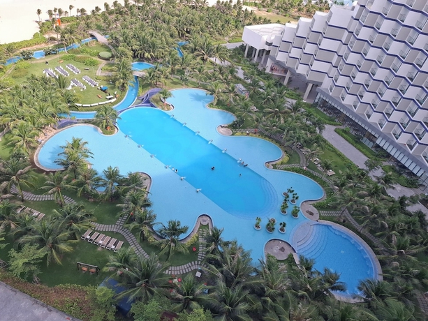 Imagen de la piscina del Hotel Spring home Arena Cam Ranh. Foto 14