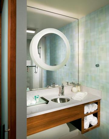 Imagen de la habitación del Hotel SpringHill Suites Bellingham. Foto 5