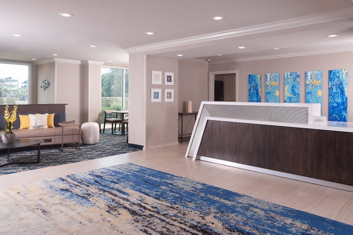 Imagen de los interiores del Hotel SpringHill Suites Charleston Riverview. Foto 14