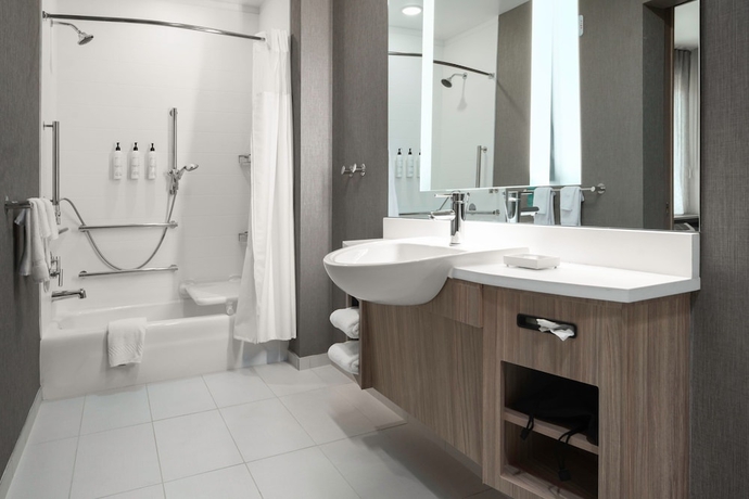 Imagen de la habitación del Hotel SpringHill Suites Charlotte Airport Lake Pointe. Foto 6