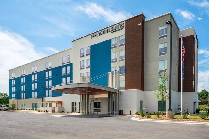 Imagen general del Hotel SpringHill Suites Charlotte Airport Lake Pointe. Foto 1