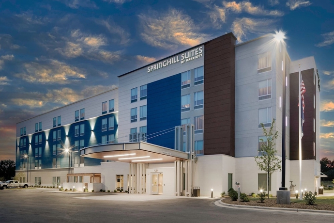 Imagen general del Hotel SpringHill Suites Charlotte Airport Lake Pointe. Foto 2