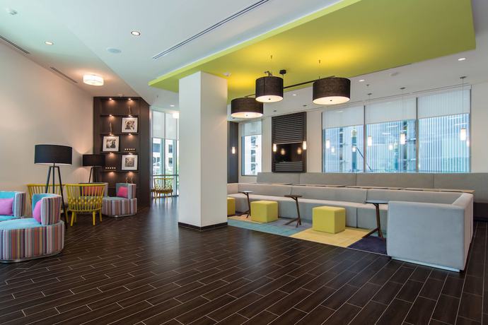 Imagen del bar/restaurante del Hotel SpringHill Suites Charlotte City Center. Foto 4