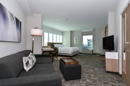 Imagen de la habitación del Hotel SpringHill Suites Charlotte City Center. Foto 8