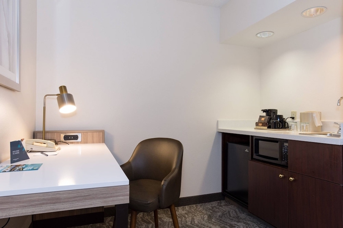 Imagen de la habitación del Hotel SpringHill Suites Charlotte Concord Mills/Speedway. Foto 6