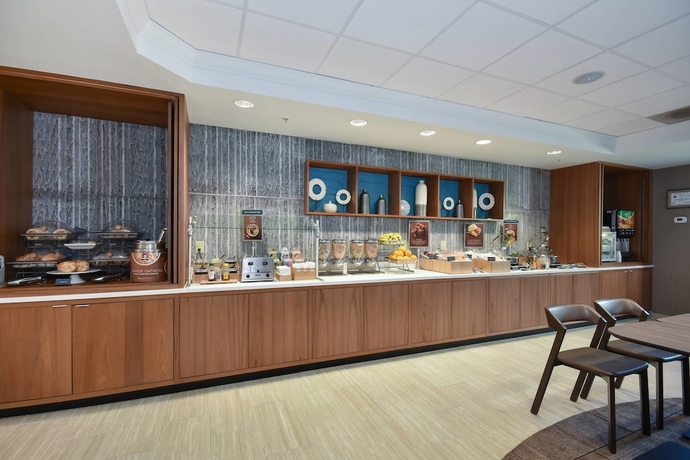 Imagen del bar/restaurante del Hotel SpringHill Suites Charlotte Concord Mills/Speedway. Foto 5