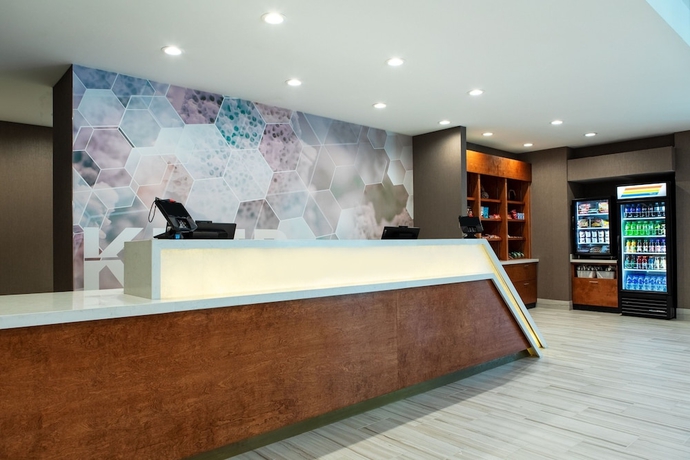 Imagen de los interiores del Hotel SpringHill Suites Chester. Foto 19