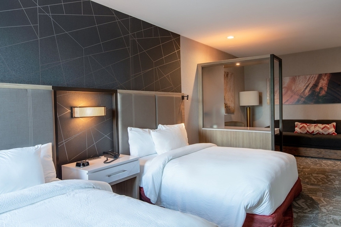 Imagen de la habitación del Hotel SpringHill Suites Chester. Foto 8