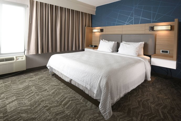 Imagen de la habitación del Hotel SpringHill Suites Des Moines West. Foto 6