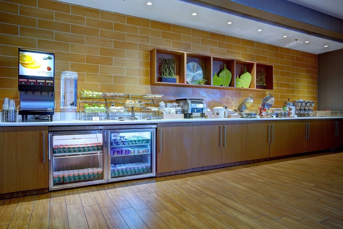 Imagen del bar/restaurante del Hotel SpringHill Suites Harrisburg Hershey. Foto 4