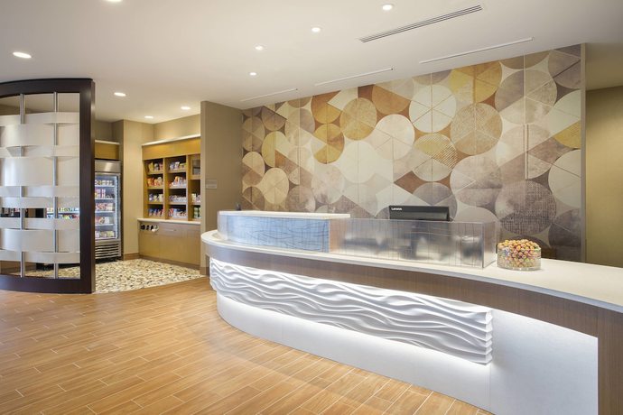 Imagen de los interiores del Hotel SpringHill Suites Mt. Laurel Cherry Hill. Foto 18