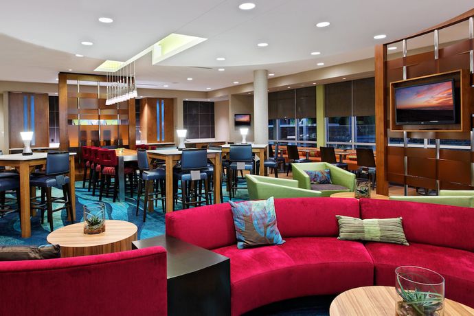 Imagen de los interiores del Hotel SpringHill Suites Pensacola. Foto 15