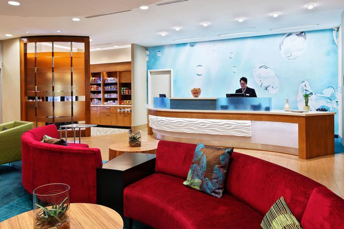 Imagen de los interiores del Hotel SpringHill Suites Pensacola. Foto 18