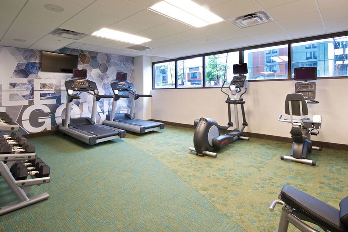 Imagen de los interiores del Hotel SpringHill Suites Seattle Issaquah. Foto 7