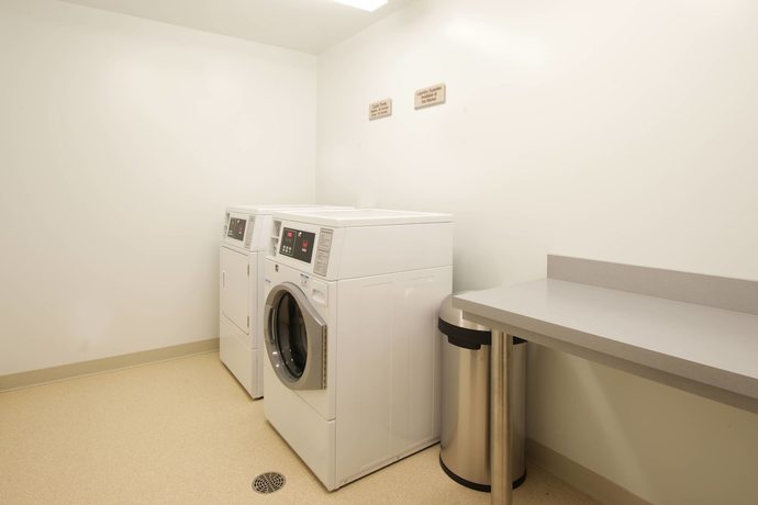 Imagen de los interiores del Hotel SpringHill Suites Seattle Issaquah. Foto 8
