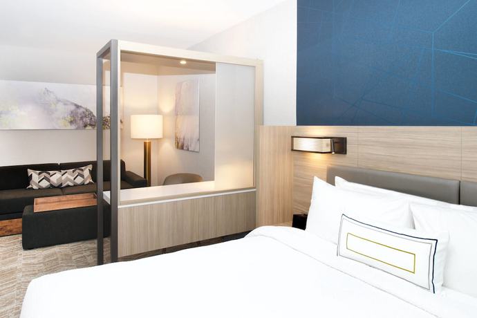 Imagen de la habitación del Hotel SpringHill Suites Seattle Issaquah. Foto 5