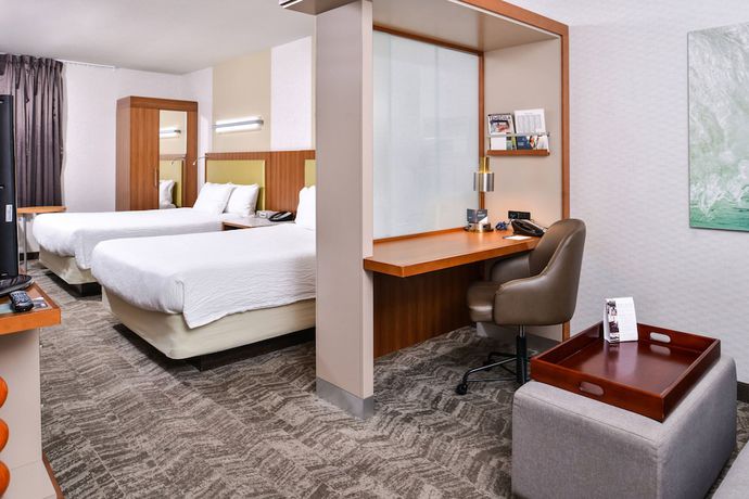 Imagen de la habitación del Hotel SpringHill Suites Temecula Valley Wine Country. Foto 8
